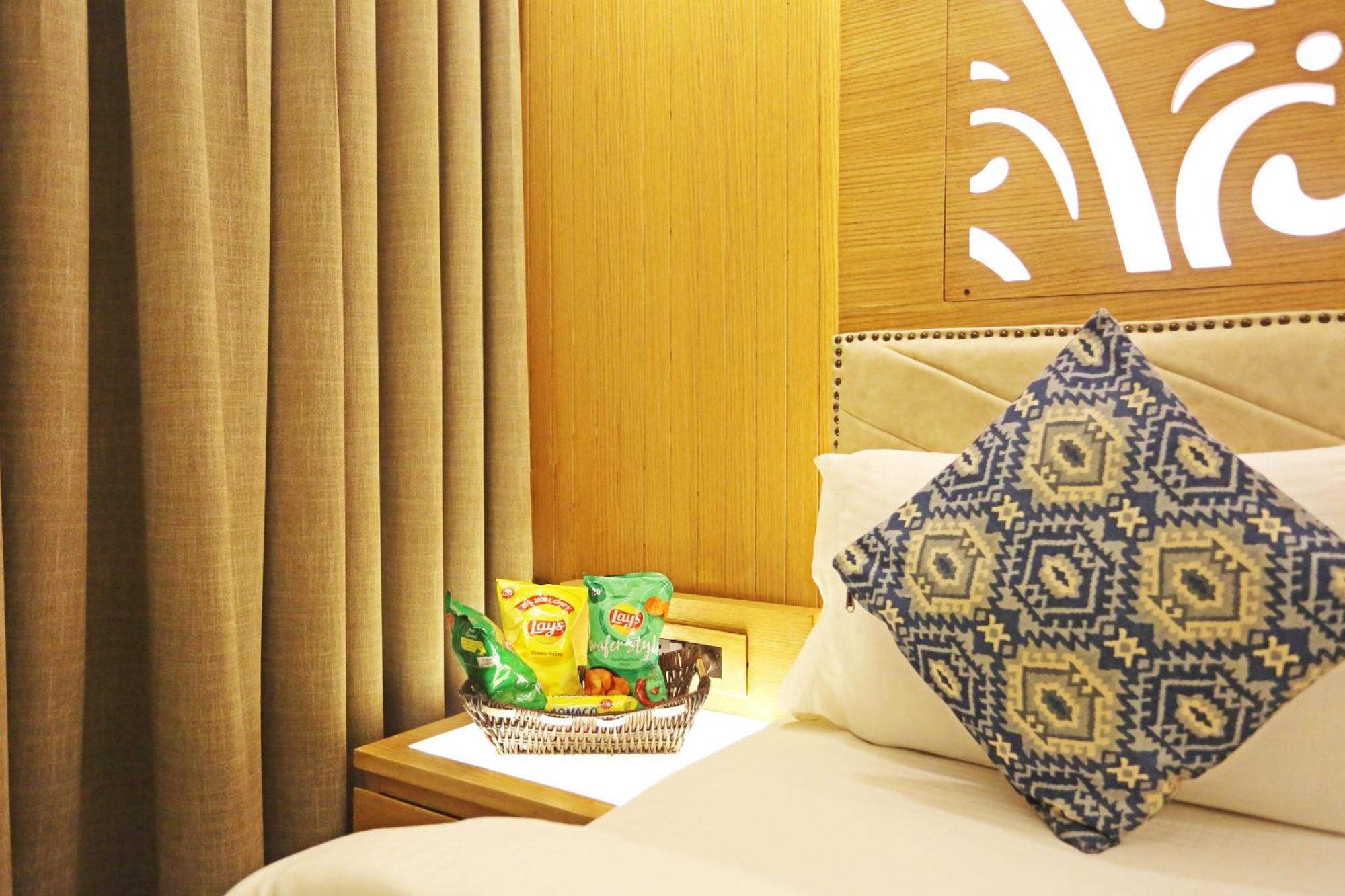 Jrd Luxury-Business Hotel Nuova Delhi Esterno foto