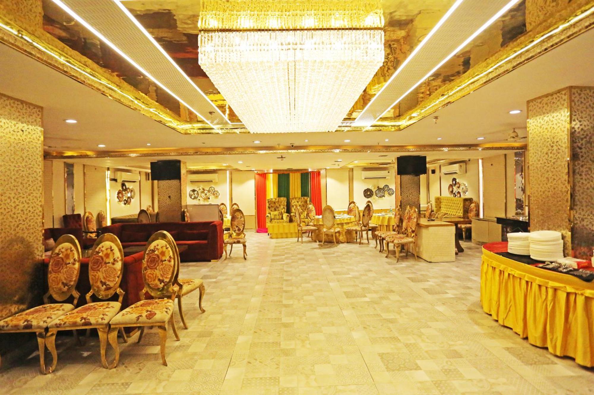 Jrd Luxury-Business Hotel Nuova Delhi Esterno foto