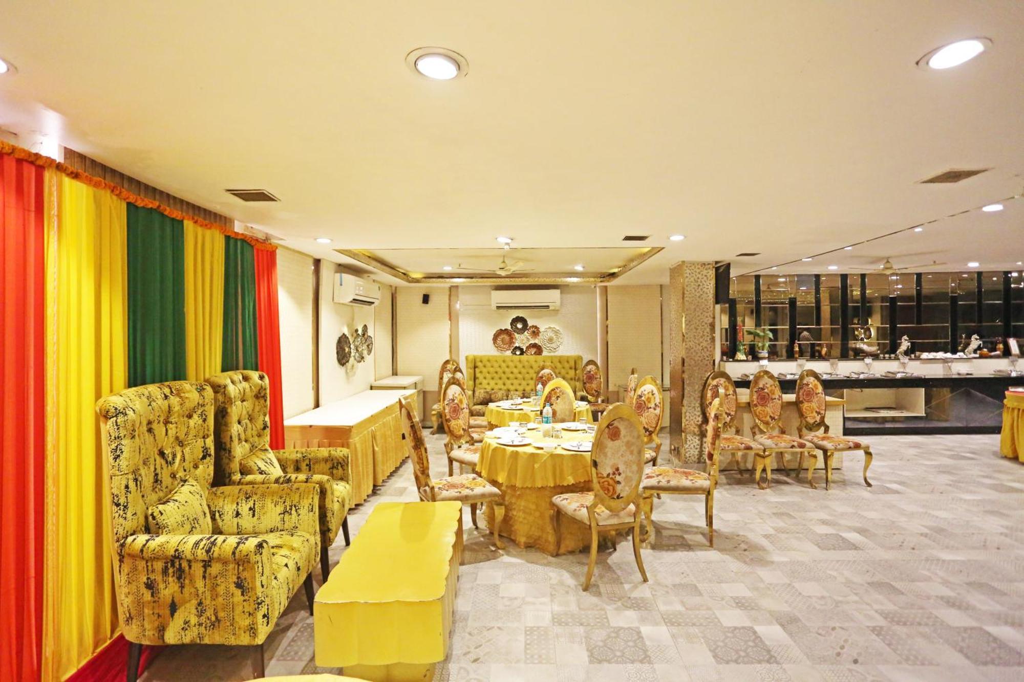 Jrd Luxury-Business Hotel Nuova Delhi Esterno foto