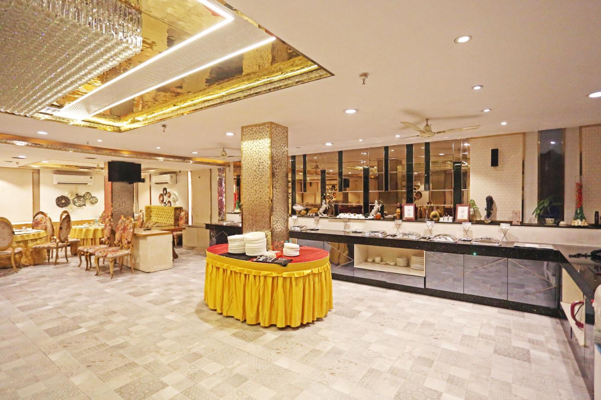Jrd Luxury-Business Hotel Nuova Delhi Esterno foto