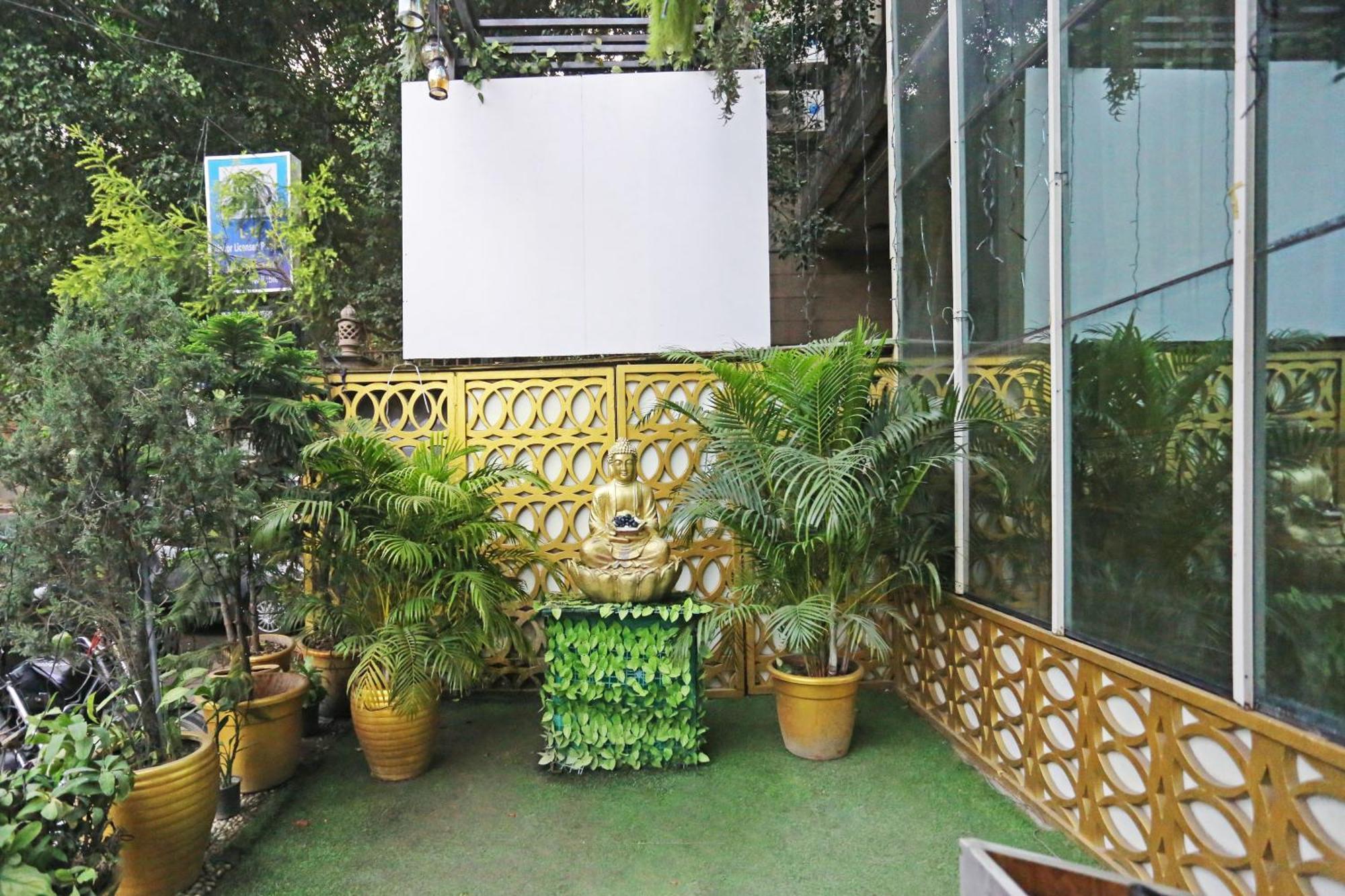 Jrd Luxury-Business Hotel Nuova Delhi Esterno foto
