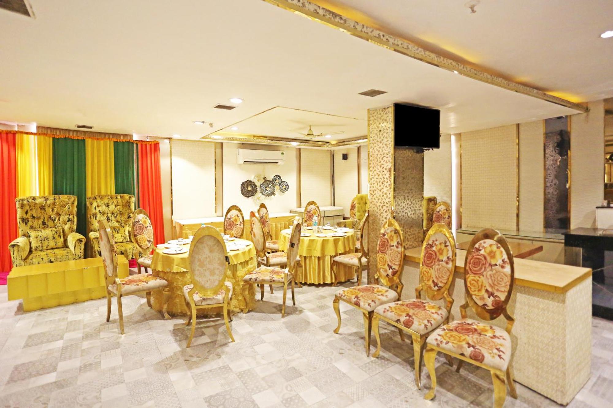 Jrd Luxury-Business Hotel Nuova Delhi Esterno foto