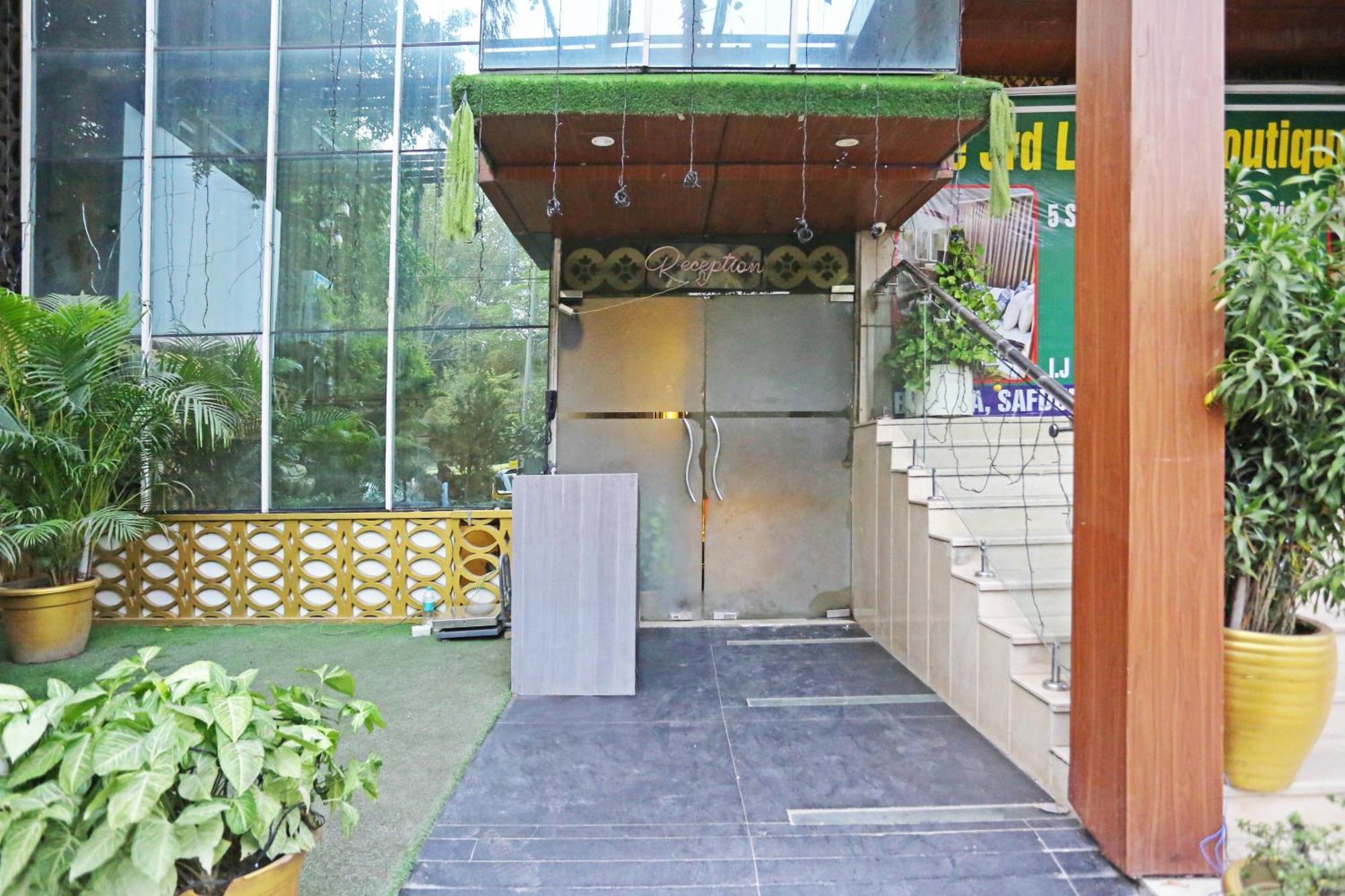 Jrd Luxury-Business Hotel Nuova Delhi Esterno foto